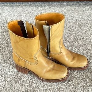 Tan Leather Boots Ladies Frye Brand size 7